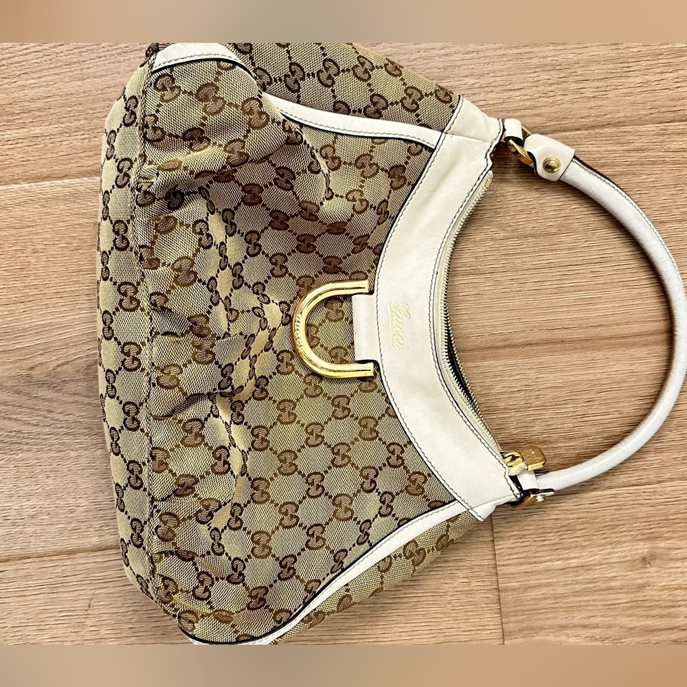 Gucci purse